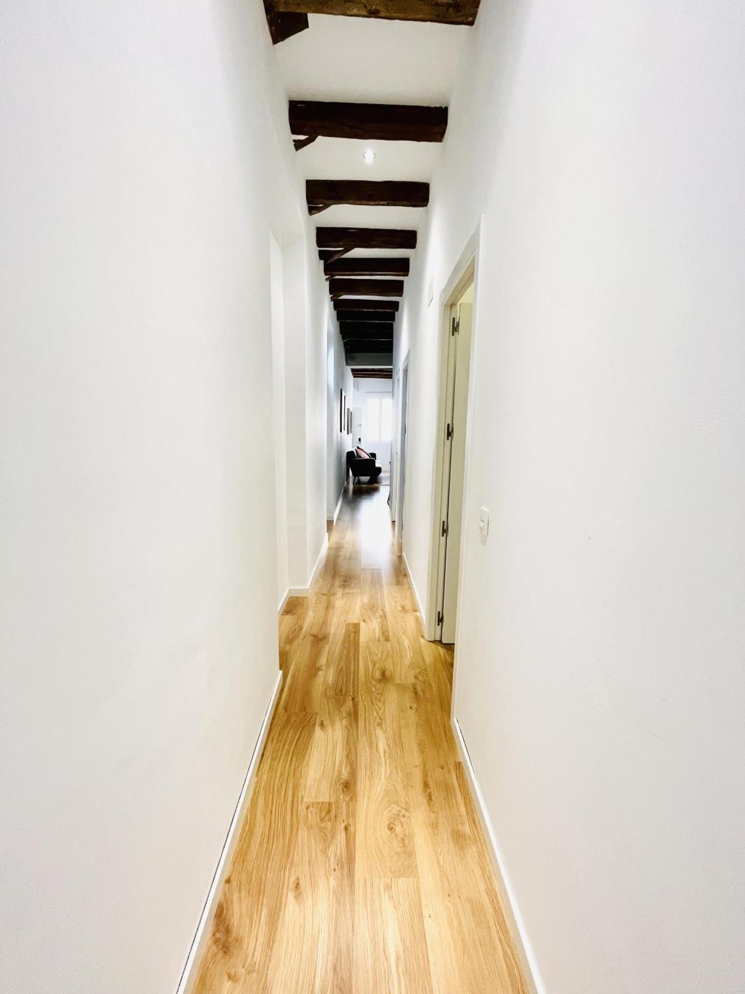 Dplace To Be - Amazing Apartments In Historic Center Madrid Bilik gambar