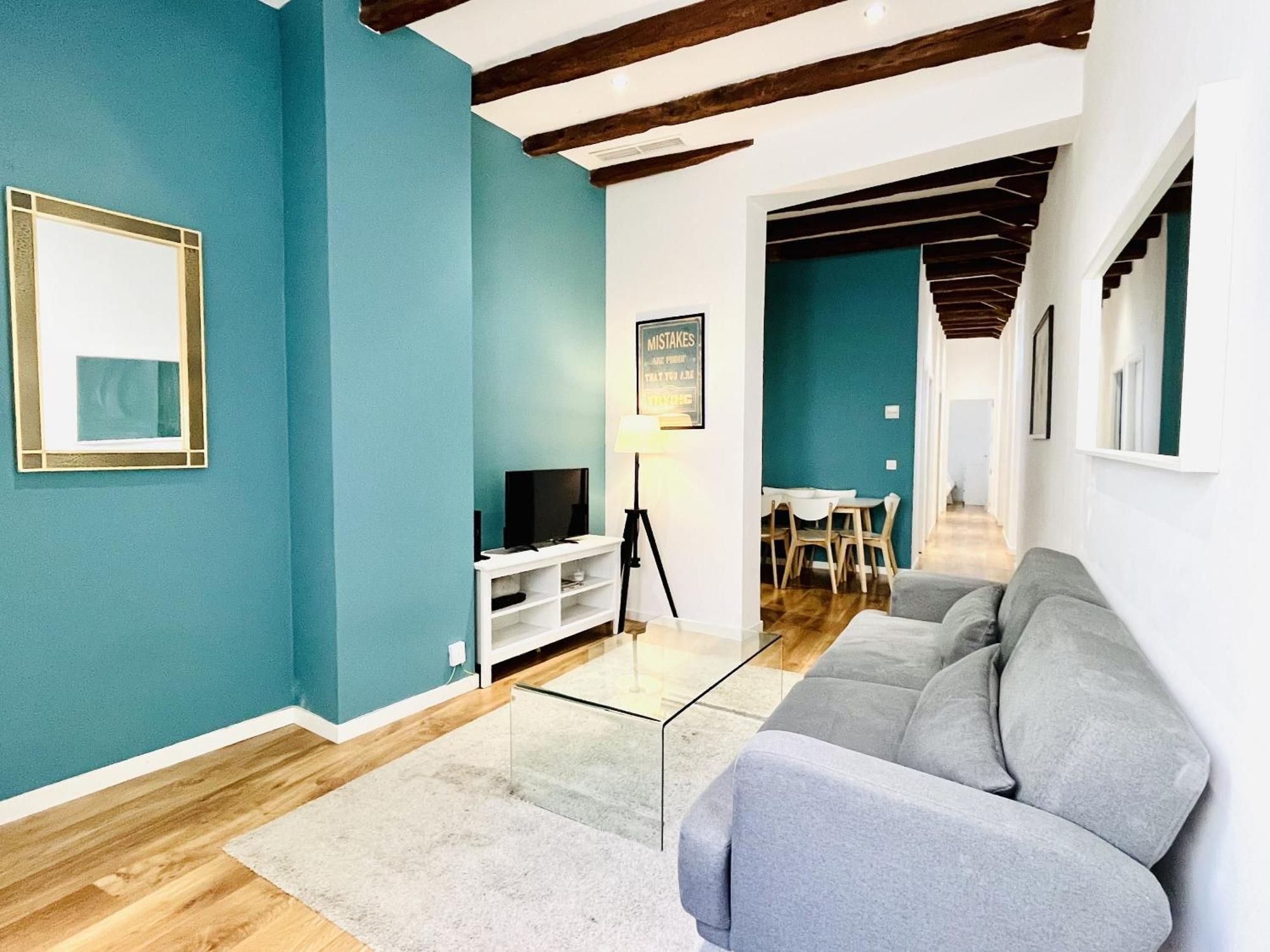 Dplace To Be - Amazing Apartments In Historic Center Madrid Luaran gambar