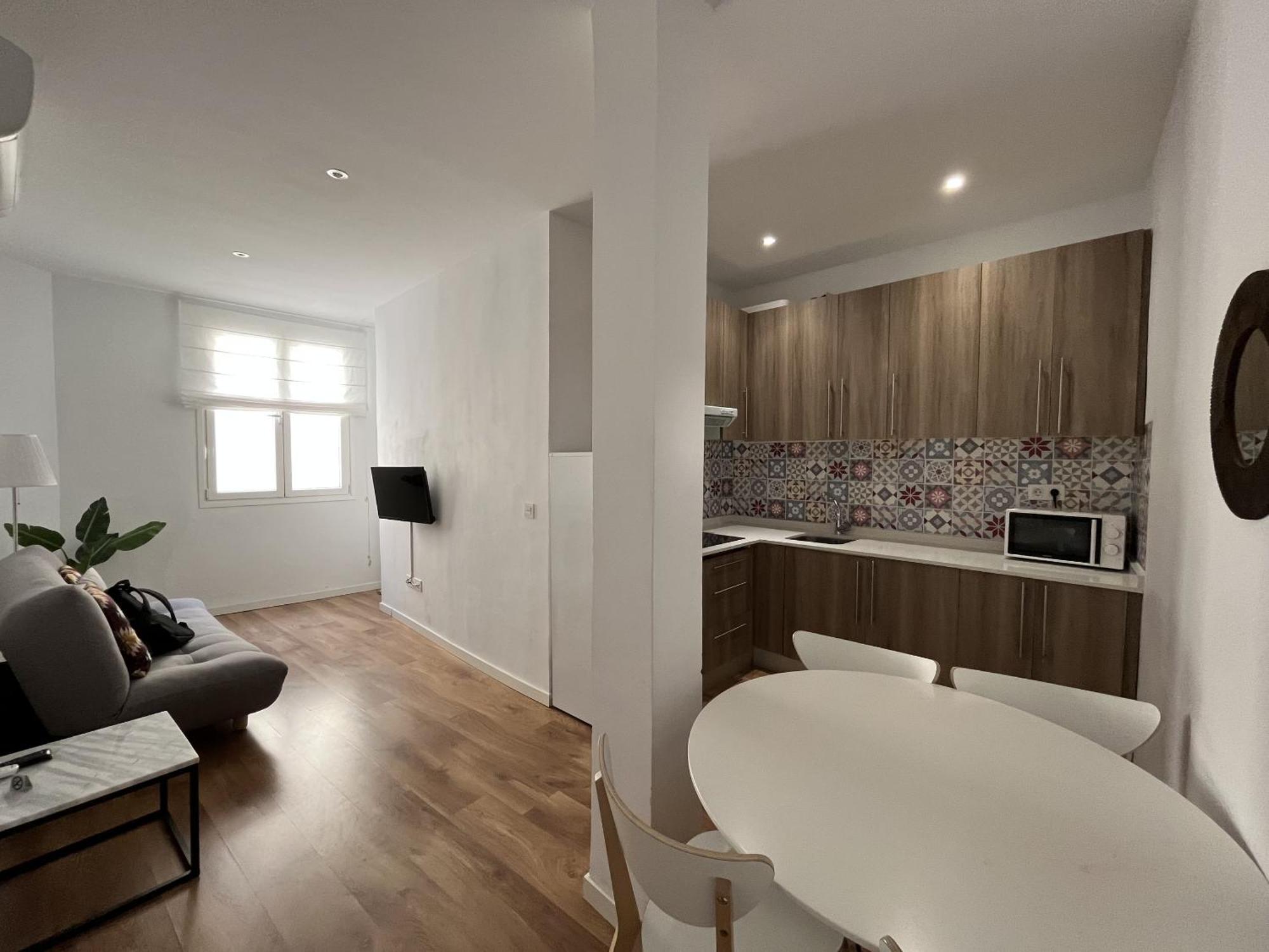Dplace To Be - Amazing Apartments In Historic Center Madrid Luaran gambar